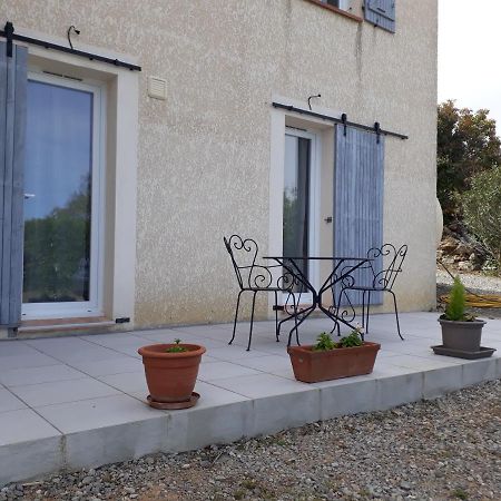 Domaine De La Clotte Bed & Breakfast Roquefort-des-Corbieres Exterior photo